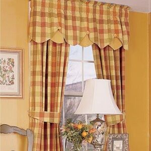 2 Country Curtains Moire Plaid Scalloped Button Valance 51”x 17” Cottagecore